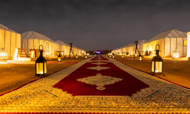 Merzouga,/,Morocco,-,February,19,2019:,Main,Path,Accross