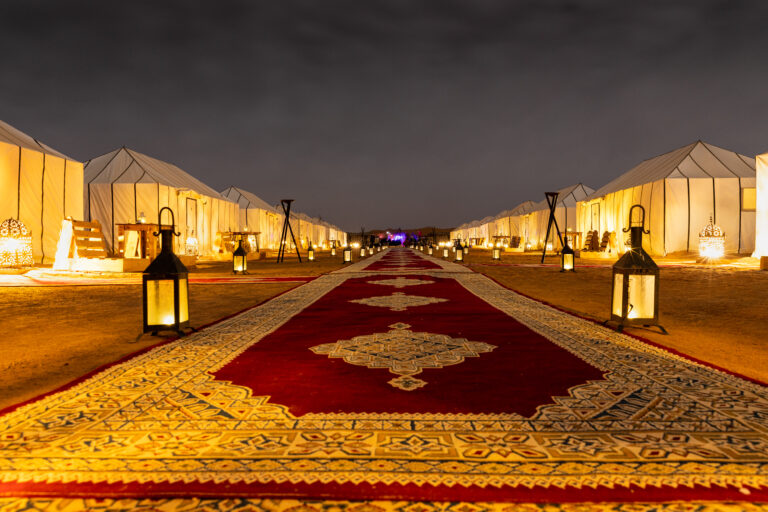 Merzouga,/,Morocco,-,February,19,2019:,Main,Path,Accross